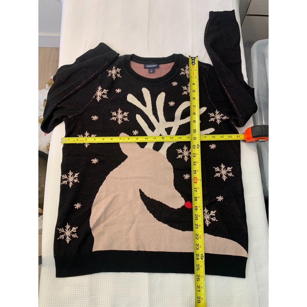 (E-129)Studio Park Reindeer Christmas Sweater Women's Large Black‎ Holiday Knit - Picture 6 of 9